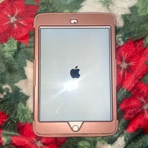 Rose Gold Apple iPad mini 4, 4th generation✨